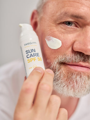 SUN CARE SPF 50 - KREM DO TWARZY Z FILTREM SPF 50