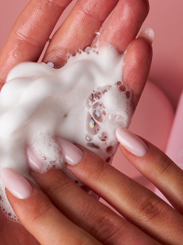 FACE CLEANSER - PIANKA DO DEMAKIJAŻU