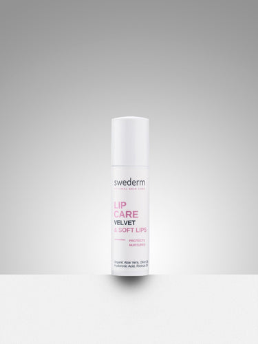 LIP CARE - OCHRONNA POMADKA DO UST