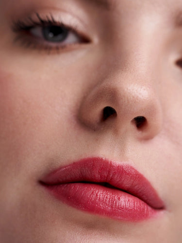 SLEEK LIP BALM SCARLET - BALSAM DO UST