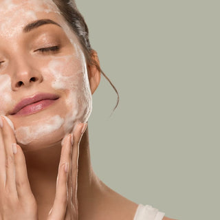 Kwas salicylowy na twarzy. Jakie efekty i przeciwwskazania?