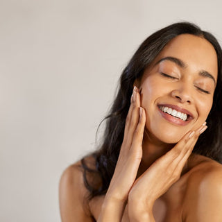 Na co stosować niacynamid w kosmetykach. Jak działa i jakie ma właściwości?