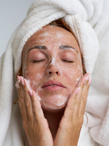 FACE CLEANSER - PIANKA DO DEMAKIJAŻU