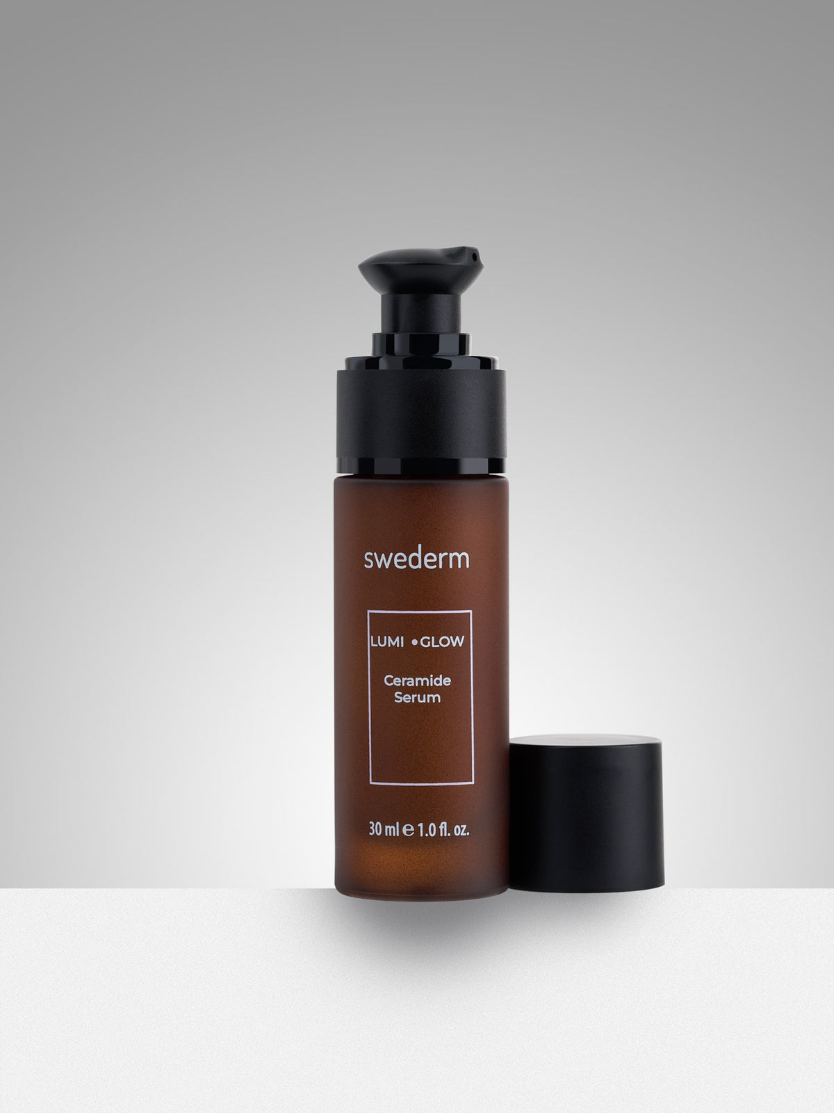 swederm.pl Rozświetlające serum z ceramidami i niacynamidem dla cery dojrzałej - Lumi Glow Ceramide Serum — Składniki i ocena