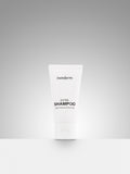 Skutecznie oczyszczający i nawilżający szampon do włosów z gliceryną - Extra Shampoo 30 ml